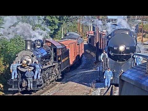 WHAT A STEAM PHOTO-OP!!! 611 & 475 AT PARADISE, PA!