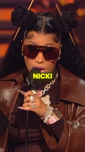 When Backup Dancers Ruin The Performance (Madonna, Nicki)