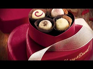 Introducing the Valentine's Day Collection from Harry & David