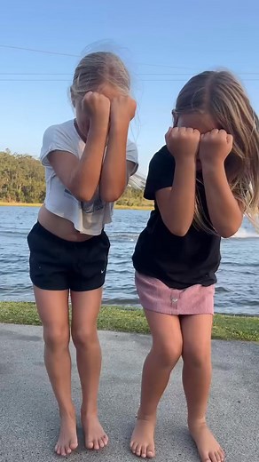 🥳😜👯‍♀️ WWA WAKEBOARD WOLD TITLES VIBES Having a blast being a spectator for the Cable Wakeboard World Titles - #Friends #Vibes #Friendship #Wakeboarding #Aussie #HavingFun #Groms #Entertainment #LovingLife #Laughter #Fun #Dancing | Aquila Rose