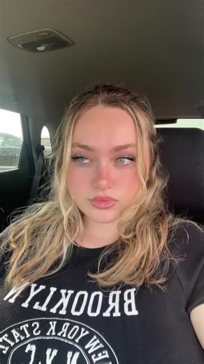 Jealous Woman: Exploring Canadian Beauty and Fashion Trends