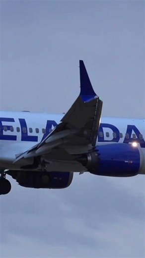 icelandair b738 landing #aviation #shorts #shortsviral