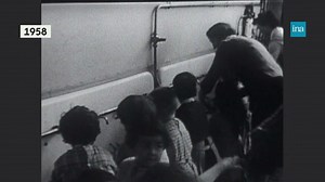 BIEN SE LAVER LES MAINS - C'est "LE" geste barrière contre les virus en général et le coronavirus en particulier. Retour en images sur 50 ans de lavage de mains à la télévision. | INA