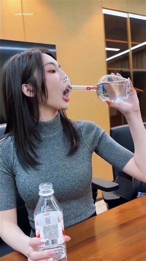 water bottle viral video 🤣 #funny #funnyvideo