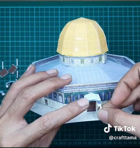 Handmade Paper Craft: Masjid Dome of the Rock Model