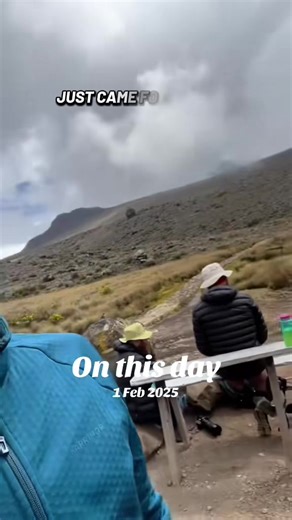 Feeling the altitude half way up Kilimanjaro!! 🏔️🫡 #runwith_ep #kilimanjaro #adventure