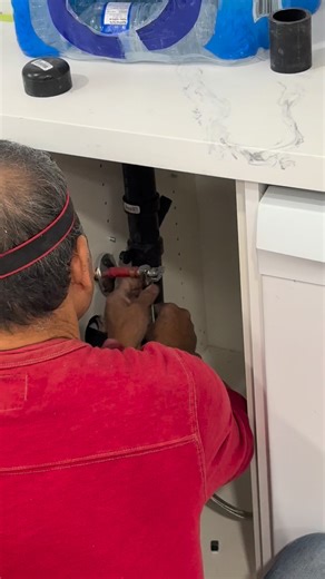 #rqhomereno #dishwasherinstallation #tips #ideas #fbreelsfypシ゚viralfbreelsfypシ゚viral #everyonehighlightsfollowerseveryonehighlightsfollowerseveryone2025 | Roger Quilala