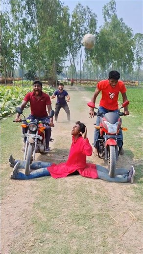 The motorcycle lifted on the boy's feet #funny #comedy
