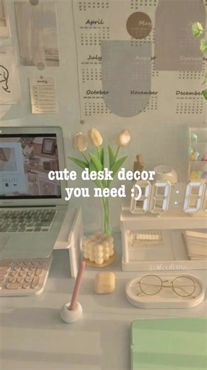 CD Design Ideas for Your Desk - Study Desk Inspiration