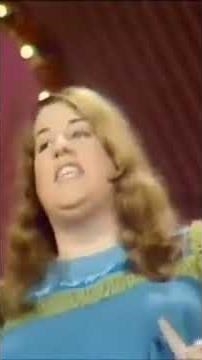 Dancing in the Street - The Mamas & The Papas (Mama Cass Elliot signature shuffle compilation)