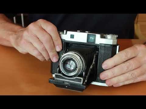 Mamiya 6 Automat. Mamiya's Best Folding Vintage Camera