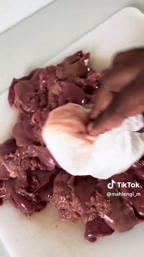 Learn to Cook Creamy Chicken Livers with Chef Mahlengi