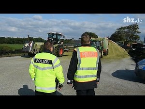 Major inspection: Police check harvesting vehicles
