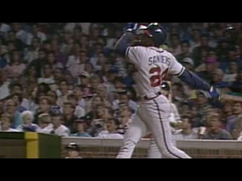 ATL@CHC: Deion hits two-run go-ahead homer in 8th