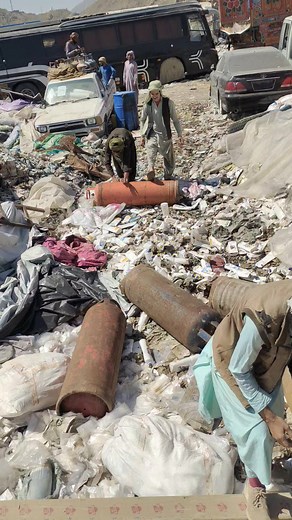 Pakistan custom #viralvideo #standwithkasmir #king #pakistan #custam #foryou #4u