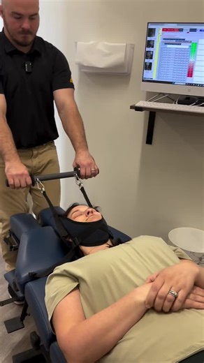 This powerful chiropractic technique stretches the spine vertically (along the body’s Y-axis), creating space between vertebrae. It helps: • Decompress discs & relieve pinched nerves