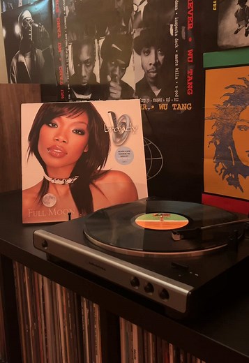 Brandy - Love Wouldn't Count Me Out (Full Moon)