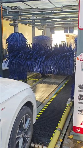 Fully automatic reciprocating brush computer car wash machine#buswashing #carwashing #carwash #buswash