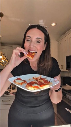 How To Make High Protein Pizza On GLP-1 Weight Loss #highprotein #glp1 #proteinpizza
