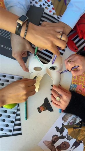 🌀✨Tomorrow the DMA transforms into a playground of Surrealist imagination! You’re invited to make your own surreal wearable mask at Arts & Craft After Dark! 🎭 Arts & Craft After Dark 7:00–9:00 PM, Hamon Atrium Sip a “craft” cocktail, cut, and create a mask that would make Dalí proud. All supplies included, so you can walk away with an original artwork (made by you!) to wear throughout the night. Limited supplies, come early! Plus, stay for: 🔹 Dream-like artist portraits 🔹 Surrealist pop-up p