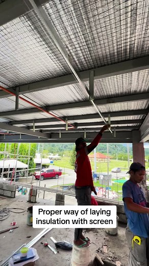 Proper Insulation Panels Installation for Roof Construction