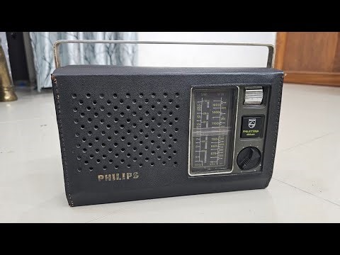 Philips Philettina Deluxe 15AL 271 (2 Band portable Transistor vintage Radio) for sale 90233 21435