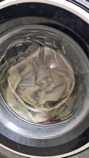 Hotpoint NSWR843C 15 minutes wash rapid option