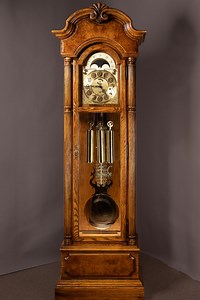 Howard Miller Grandfather Clock – Mechanical Cable-driven Clock in Solid Red Oak Case - Etsy
