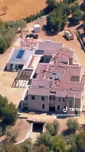 Kylie Jenner’s New $50,000,000 Hidden Hills Home