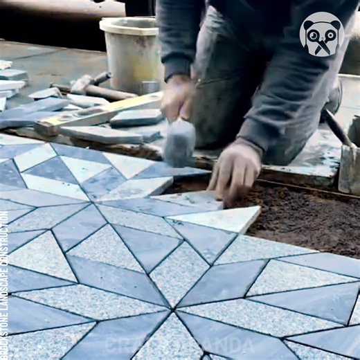 How to install a geometric paver pathway Partner: Brockstone Landscape Construction IG: https://www.instagram.com/brockstoneest99/ YT: https://www.youtube.com/channel/UCP0586urEqhIHGODMlvxFYw | Mẹo Panda Xinh