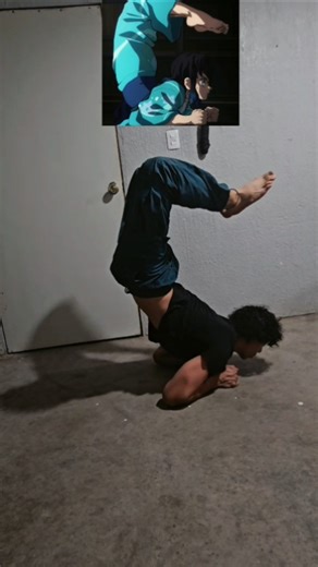 Inosuke pose 💪🏽✅️ #handstand #elbowstand #demonslayer #animepose #calisthenics #inosuke