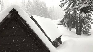 132K views · 5.4K reactions | The snow is 6.5 feet deep at Park Headquarters--want to come play? | Crater Lake National Park | Facebook