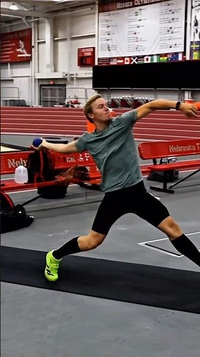 javelin throw slow motion technique with 1 kg iron ball #javelinthrow #javelin