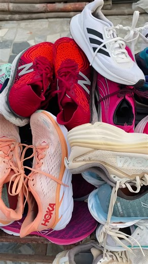 For orders check bio. #puma #shoe #newbalance #originalshoes #pakistani_tik_tok #pakistanitiktok #fyp