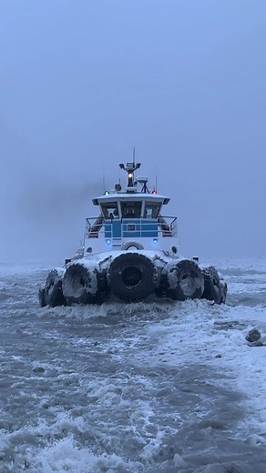 #ArbysDiabloDare #tugboatalaska #shipassist #tug #grundens #xtratuf #carrhartt #alaskatiktok #ice #tugboat #tugtok