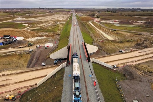 East West Rail | Track laying ‘99% complete’ between Bicester and Bletchley | New Civil Engineer