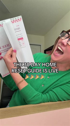 30 Day Declutter Blueprint: Join the Challenge!