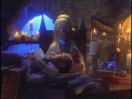 Tales From The Crypt S05 E09 - Creep Course