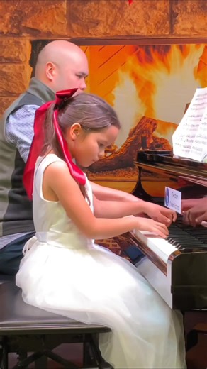🎹 Who doesn't love piano duets? Especially when parents and children play together! It's not just music—it's bonding and memory-making. Check out the full version of I. Tamarin's "Old Tapestry" (arr. T. Budarina) on my YouTube channel: Irina Gorin Piano Pedagogy. 🎶 - #pianoduet | Irina Gorin Piano Teaching