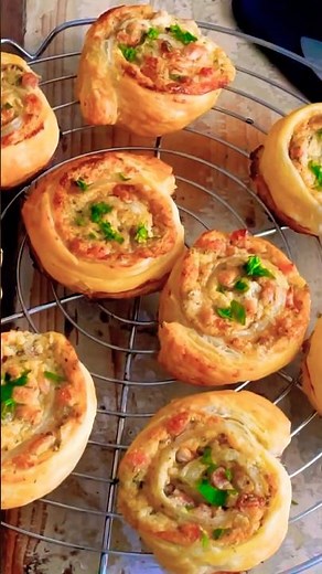 Blätterteig-Schnecken mit Schinken & Käse | Einfaches Rezept