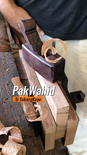 298 reactions · 20 comments | Handcrafted Coffin plane. 3.75 inch in lenght, out of kayu malam and bohler k110 iron. | PakWahid Si TukangKayu | Facebook