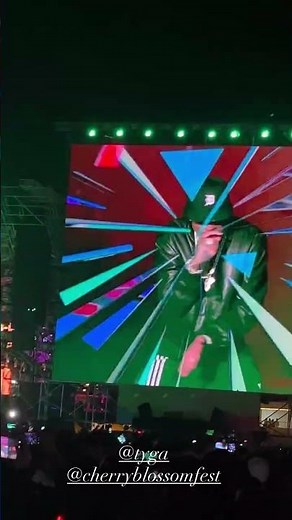 Tyga performing live at Cherry Blossom Festival Shillong Meghalaya India 📌.