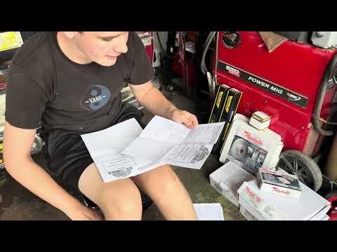 Anthony's 2002 Chevy Tracker - Everything is here but one missing tire...