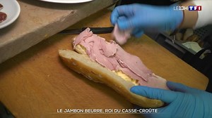 Ce n'est pas si simple de préparer un très bon jambon-beurre. On vous livre quelques secrets à connaître. | TF1 INFO