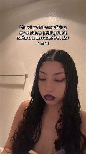 𝓛𝓪 𝓒𝓱𝓲𝓷𝓪🧿♉︎ on Instagram: "I’ve seen so many ppl get in relationships & forget all about their artistic side🥲💔 I’m like nooo bring out the bold lips and liners"