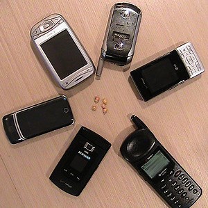 Popping Popcorn with Cellphones | Know Your Meme