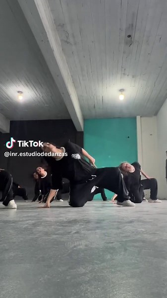 INR estudio de danzas on TikTok