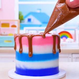 13K views · 253 reactions | Mini Cakes | Tasty Miniature Ice Cream Cake Decorating | Cake Lovers | Facebook