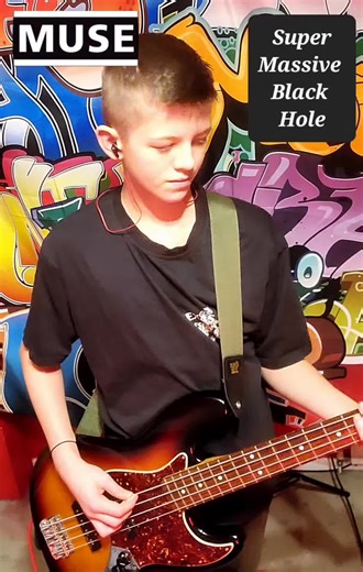 @Alex has gone solo on me already 😂 Muse - Super Massive Black Hole. #muse #supermassiveblackholemuse #allrequestfriday