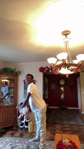 Mini Santa Claus Robot - The Best Thing Ever!